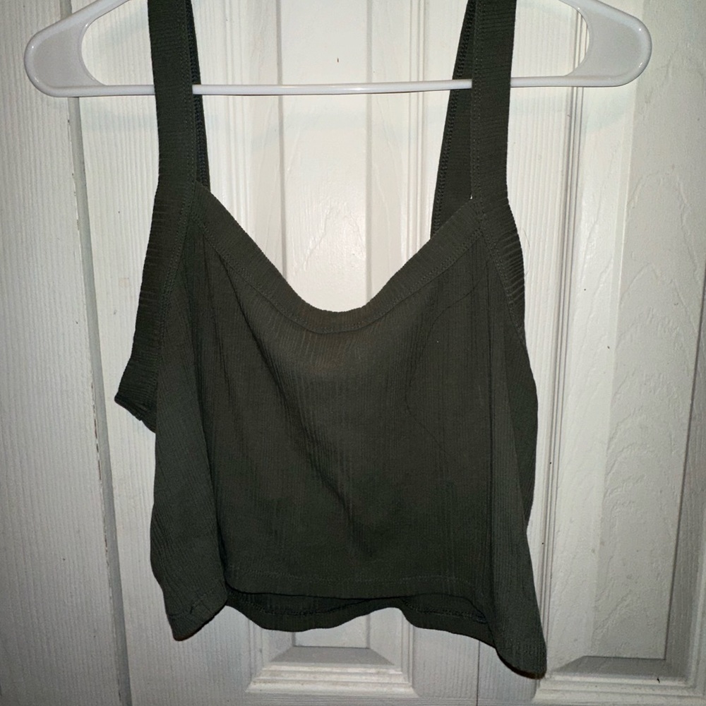 No boundaries Green Tank top.